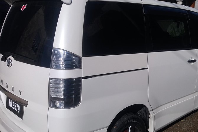Airport Round-trip Transfer St. Lucia - What the private ride feels like on the road