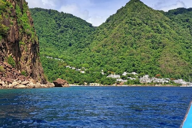 All Inclusive Tour Sulfur Mud Bath, waterfall,Beach & lunch break - Anse La Raye and the first west-coast views