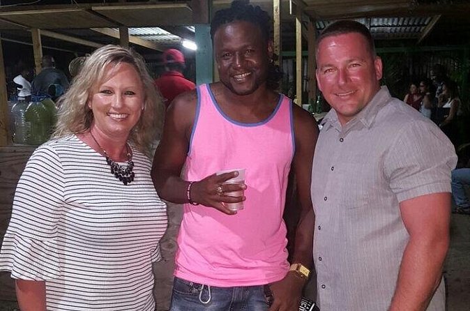 Bar & Food Hopping in St. Lucia - Delvin and the value of a local guide
