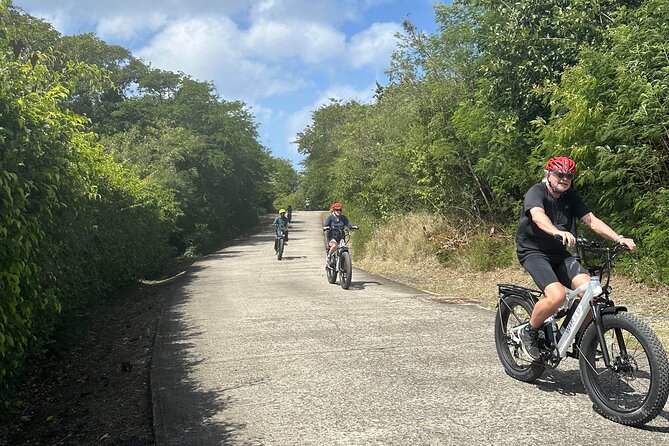 Cap Estate E-Bike Tours - A windswept Atlantic beach and a welcome fruit stop