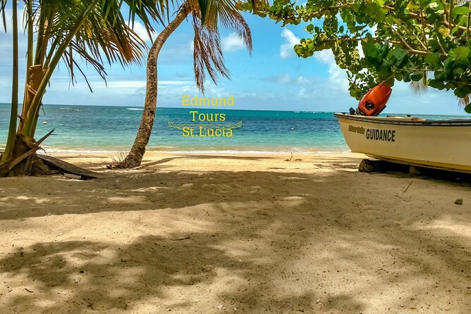 Discover Saint Lucia - Anse la Raye and Canaries: two quick coastal glimpses