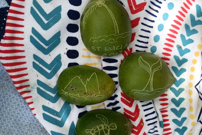 DIY Craft Your Own wooden Bowl : from a calabash fruit! - Meeting Mel and Ekie