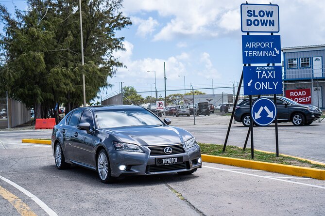 Fast Track Service (Expedited Arrival) with One Way Airport Transfer. - Key points to know before booking