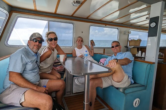 Ferry Transfer from Resorts in St. Lucia to Hewanorra Airport - Timing and airport planning