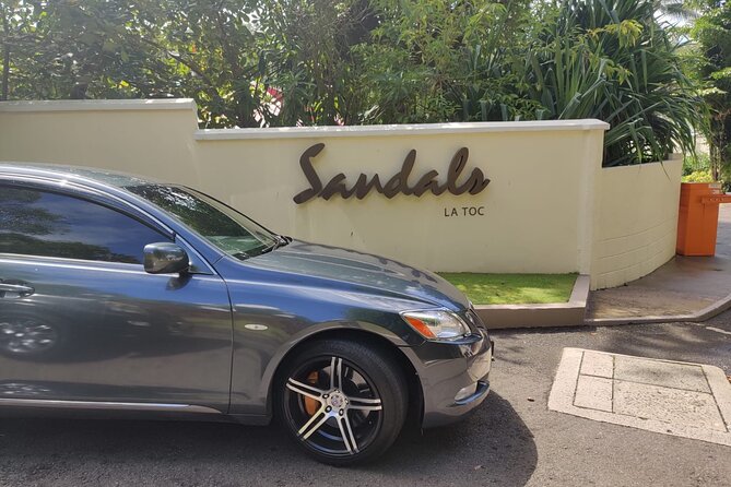 First Class Private Airport & Hotel Transfers - Hotel arrival and the return journey