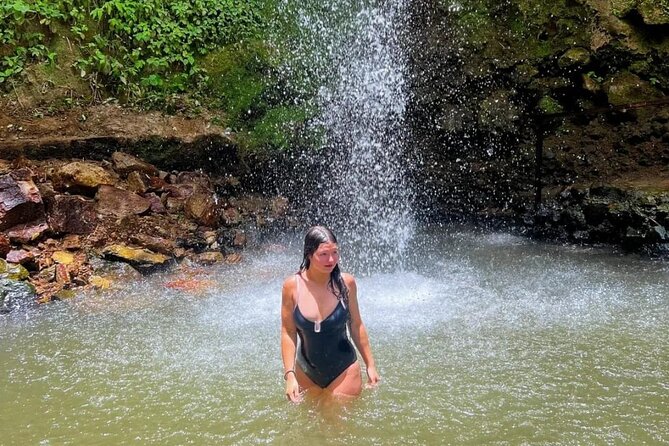 Fully Flexible Private Soufriere Land Tour - Diamond Falls Botanical Gardens for a slower break