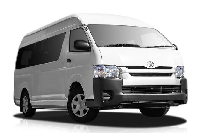 Hewanorra International Airport Shared Transfer Roundtrip - Key points for your St Lucia arrival
