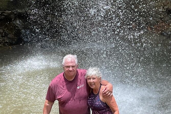 Lunch break,Mud Bath,Water Fall & beach break group tour - The mud bath is the day’s most unusual stop