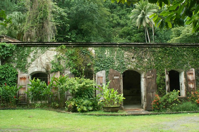 Magical Soufriere: A Tour of St Lucia - The Pitons and the approach to Soufriere