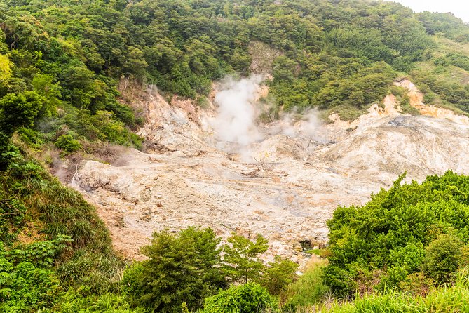 Magical Soufriere: A Tour of St Lucia - Sulphur Springs, St. Lucia’s drive-in volcano