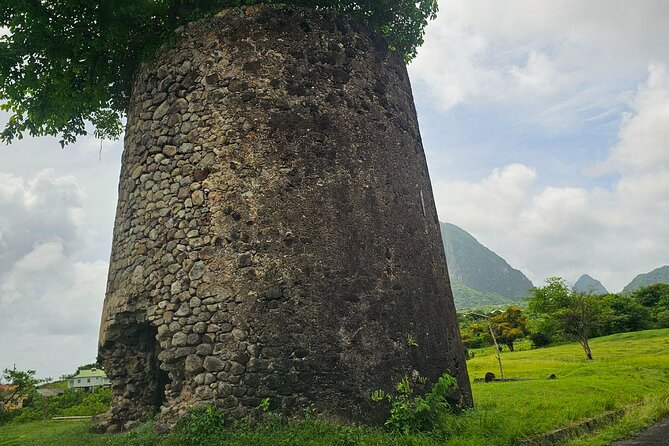Private Island Tour St. Lucia - Castries Market: A Short Introduction to Island Shopping