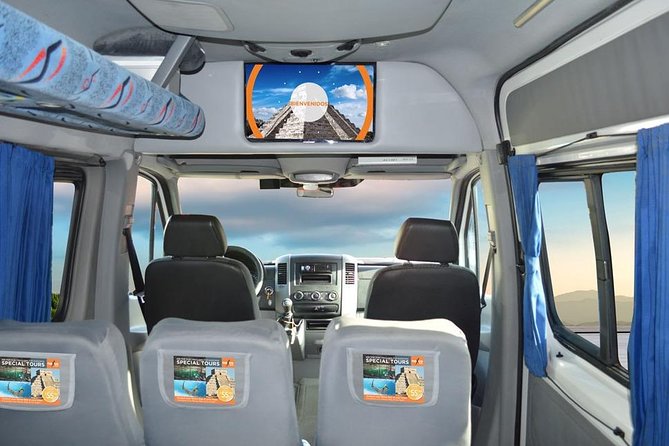 Private Round-Trip Transfer: Saint Lucia International Airport - The return transfer and that final lookout