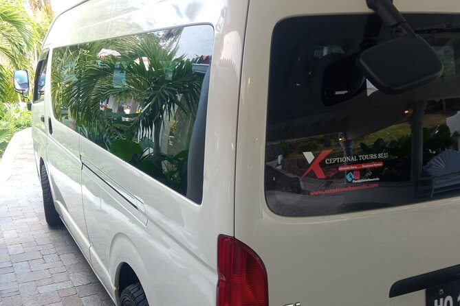 Round Trip St. Lucia Private Airport Transfers - UVF - The drivers are the heart of the service