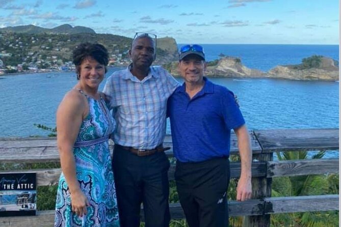 Roundtrip Transfer from UVF Airport to Resorts in Gros Islet (Groups of 4 Plus) - The return trip needs careful planning