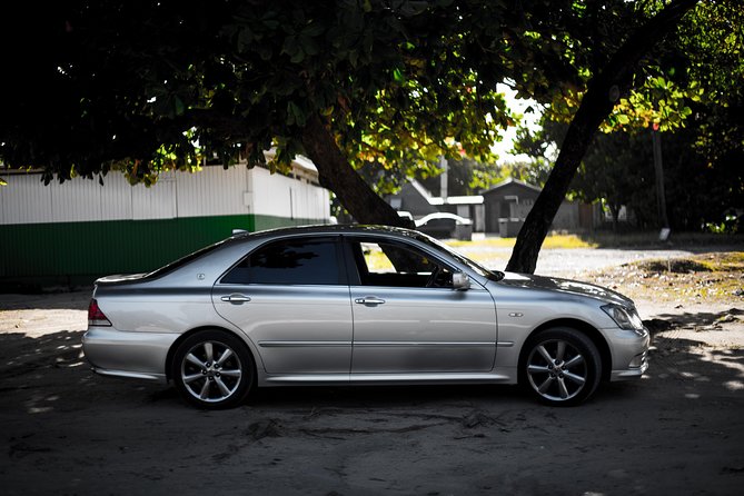 Royalton St Lucian Transfer from UVF Airport - The airport meeting point at UVF