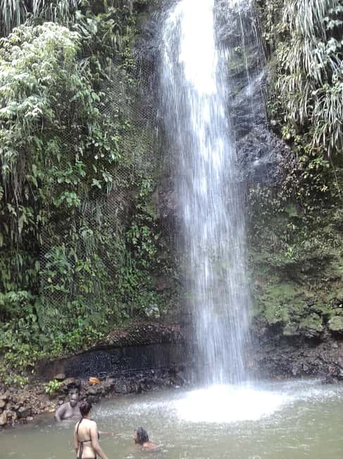 Saint Lucia: Soufriere Tour with Mud Bath and Waterfalls - Morne Fortune and the view over Marigot Bay