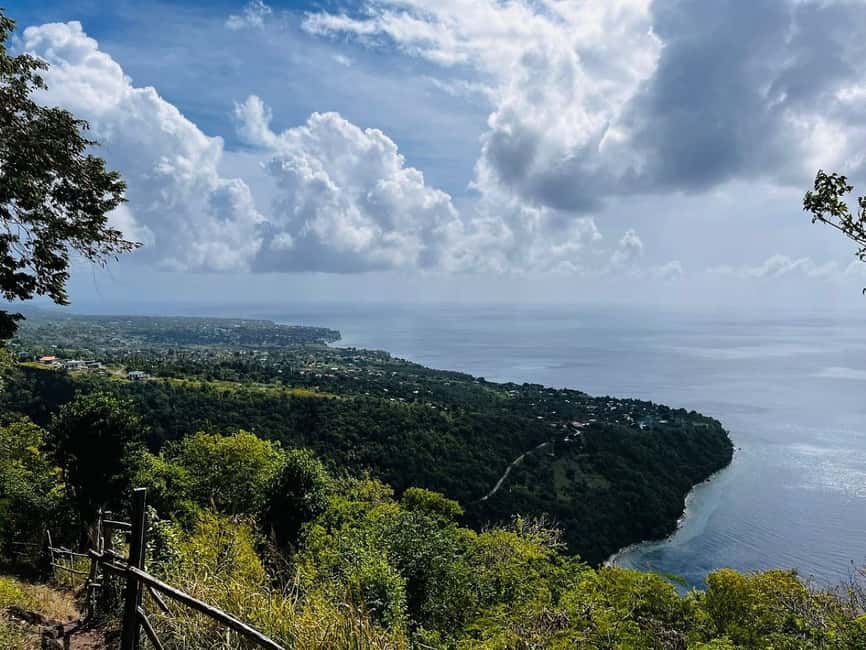 Saint Lucia: Tet Paul Nature Trail Hiking Tour & Beach - The views are worth the stop
