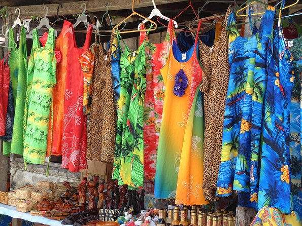 Shopping Spree in St Lucia - Why the guide matters on a shopping day