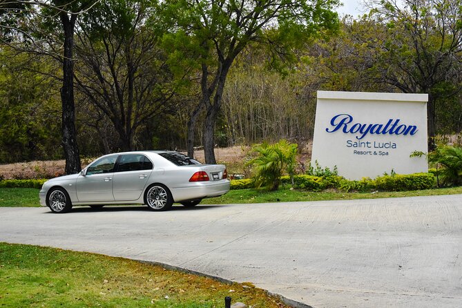 St Lucia Airport Private Transfer to Royalton Resort - The private car and the first hour on St. Lucia