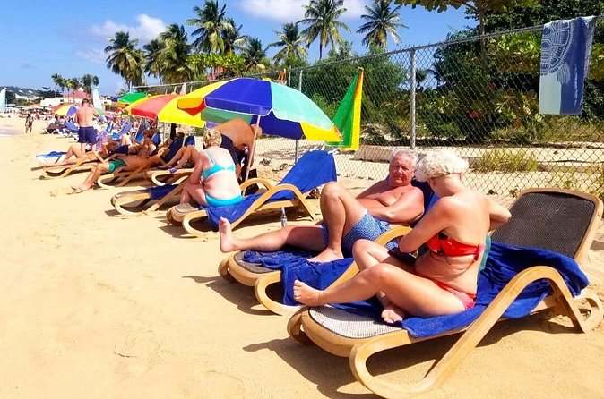 St. Lucia Beach Day with Paradise Beach Comforts & Transportation - What the service feels like in practice