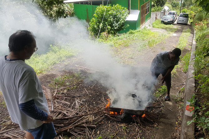 St. Lucia Food and Rum Tour - Taste authentic St. Lucian Food and Culture - Marigot Bay gives the drive a history lesson