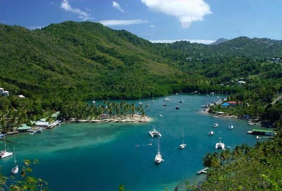 St Lucia Full-Day Dream Tour - A six-hour introduction to St Lucia’s character
