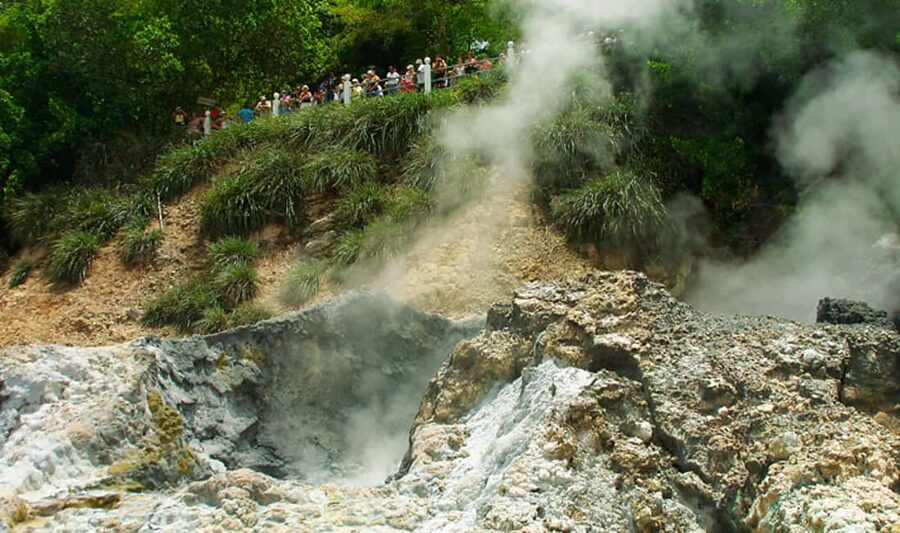 St Lucia Full-Day Dream Tour - Choosing between Diamond Falls and Toraille Waterfall