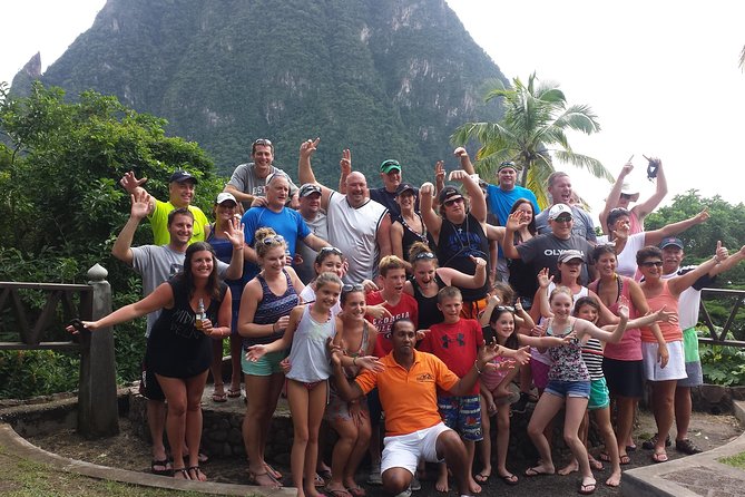 St. Lucia Land and Sea Tour - Soufriere Bay lunch: the meal is part of the experience