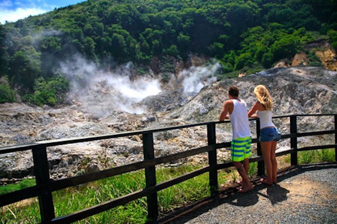 St Lucia Pitons Waterfalls and Mud Bath Experience. - The day in six useful points