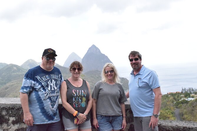 St. Lucia Private Airport & Hotel Transfers - The return transfer to the airport