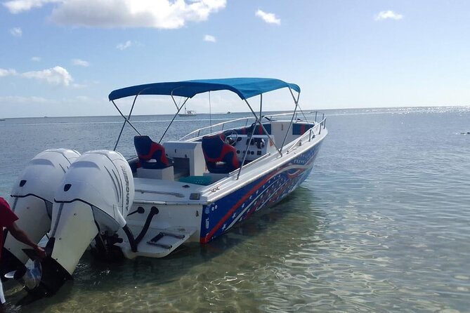 St Lucia Private Boat Tour/Sightseeing/Snorkeling - Soufriere snorkeling and clear water