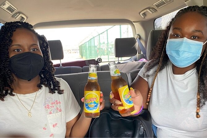 St Lucia Private Round Trip Hewanorra Airport Transfers to North Hotels - A driver who can turn road time into local insight