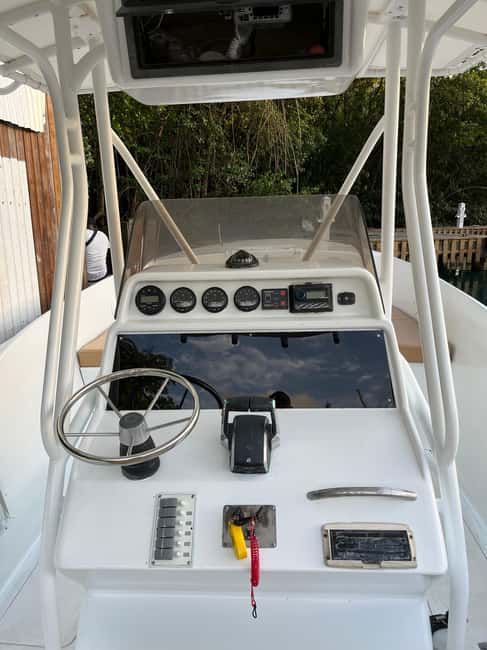 St Lucia: Private Speed Boat Tour from Castries - Soufriere and the Pitons