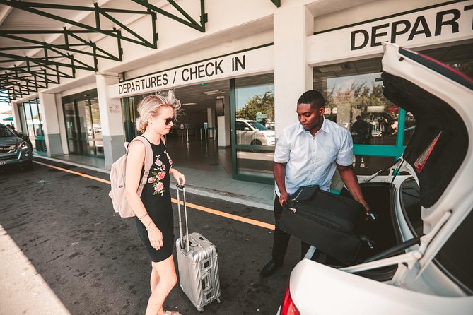 St. Lucia West Coast Airport Transfer - See The Pitons - Why this airport ride is more than a simple transfer