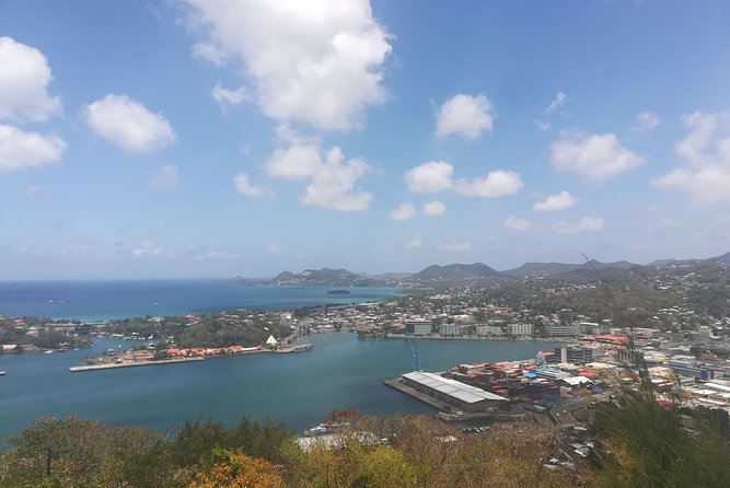 The Ultimate St. Lucian Experience Tour for Cruise ship Passengers - Soufriere Bay puts the Pitons front and center