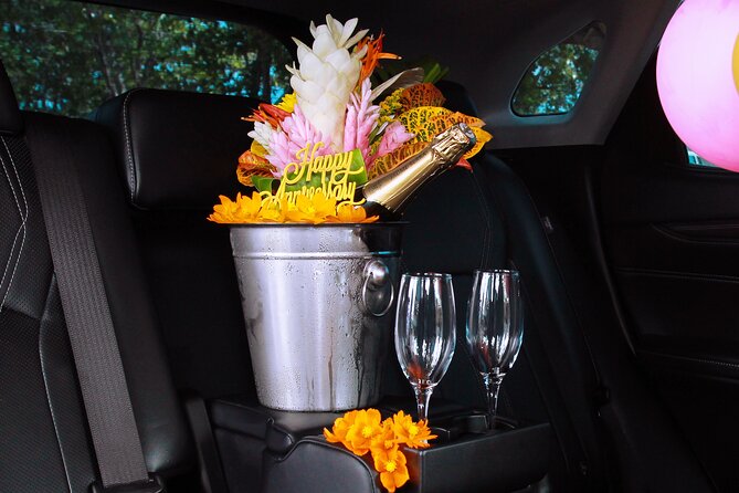 UVF Luxury Transfers & Fast Track - Celebrate Special Occasions (Round trip) - The private ride to your St Lucia destination